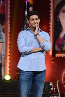 Mahesh Photos at SVSC 3 Platinum Disc